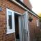 Studio-1-Staines/Heathrow/London-own entrance - Staines