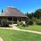 Tamarisk Guest Lodge