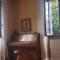 VILLA LAGO GROUND FLOOR- Pet friendly stay-private garden-parking-Lake view - Bike friendly holiday house