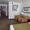 Cobblestone Inn & Suites - Barron - Barron