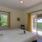 Villa with beautiful see views & spacious garden