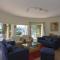 Villa with beautiful see views & spacious garden