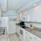 LaPlaya 201C Breathtaking Gulf panorama from this corner end unit with a private stairway to the beach - لونغبوت كي