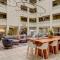 Crowne Plaza Charleston by IHG - تشارلستون
