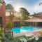 Courtyard Hotel Rosebank