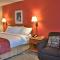 Ramada by Wyndham Sioux Falls Airport - Waterpark Resort & Event Center
