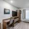 WoodSpring Suites Detroit Farmington Hills