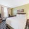 Birch Hills Suites - Blue Ash