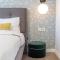 Il Lago - Sunrise - Cozy Luxurious Smart Home By The Lake