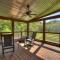 Firefly Farmhouse - Riverfront Modern 2 Bedroom w loft
