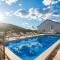 Villa Marija with heated pool