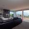 Sunny Stylish Sea Views