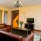 Batians Apartment Hotel