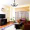 Batians Apartment Hotel