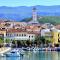 Apartments with parking space Crikvenica - 11307
