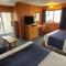 The Lake Motel
