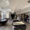 Wendover Arms Hotel