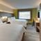 Holiday Inn Express - Cincinnati North - Monroe by IHG