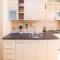 Cute and Cozy Studio with Cathedral View-Excellent Location - سراييفو