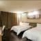Jinjiang Inn Select Wuxi Nanchang Street Huaqing Bridge Metro Station