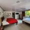 Isla Grande Eco-Hostal