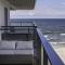 Apartamenty Gardenia Seaside 2 with Sea View by Noclegi Renters - 济夫努夫