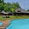 Cambalala - Luxury Units - in Kruger Park Lodge - Serviced Daily, Free Wi-Fi - 雾观