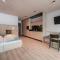 Simple Life Apartments