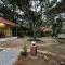 Commune18 Luxury Resort