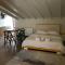 Guest House People