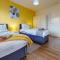 SRK Serviced Accommodation, 2 Bedroom Private Apartment, Business, Leisure, Contractors