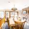 Longs Peak Lookout Cabin