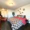 Roundtop Mountain Vista - Cabins and Motel - ثرموبوليس