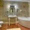 Ukraina Hotel