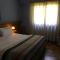 Los Nobles Hostal de Bosque