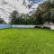 A Large Tropical Estate with 2 Acres of Space home - Tampa