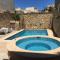 5 bedrooms villa with private pool and wifi at In Nadur 1 km away from the beach