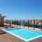 Privilege Apartment Benet with Rooftop Pool, Village Marina - Olhão