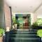 14 Place Sukhumvit Suites