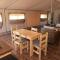 African Game Lodge