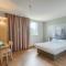 B&B Hôtel Marseille Aéroport Saint-Victoret