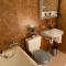 Dinh Residence