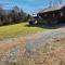 Beautiful View! Log cabin,Fireplace,Hot Tub,Arcade,Pool,Fishing - Sevierville