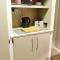 THE SPARE BEDROOM Unit 1