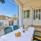 Seaside Guesthouse by JR City Apartments