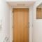 Royal Sovereign with Parking - TV in every Bedroom! - Swansea