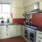 Llangollen Hostel Guest Rooms - NO Dormitories - Self Catering - 兰戈伦