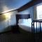 Days Inn & Suites by Wyndham Downtown Gatlinburg Parkway