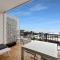 Ocean View 16A Studio Pool & Spa Wi-Fi - شاطئ إيرلي