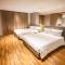 New Season Square Hotel